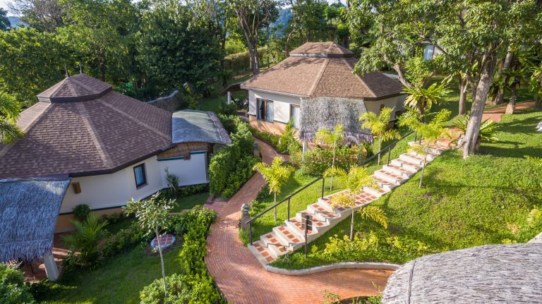 Superior Villas at Mangosteen Ayurveda, Wellness and Yoga Retreats, Vegetarian, vegan, organic healthy food and drinks at Mangosteen Ayurveda & Wellness Resort, Rawai, Phuket.